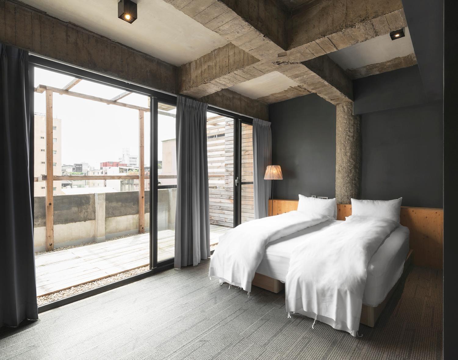 Sof Hotel Тайчжун Экстерьер фото